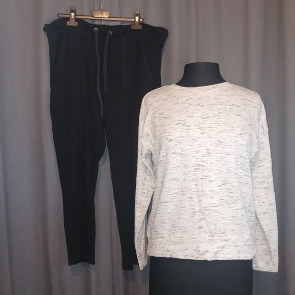 Avia White Grey Long sleeve Top Loft Black Joggers sweat Pants Soft Lounge Set M